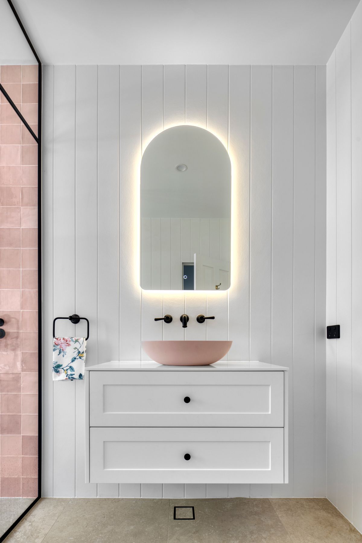 BarlowBathroomsH2-4.jpg