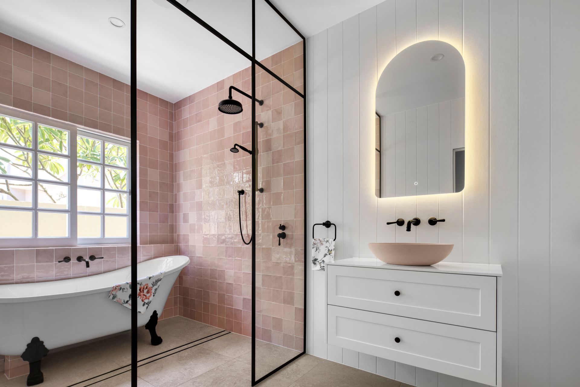BarlowBathroomsH2-5.jpg