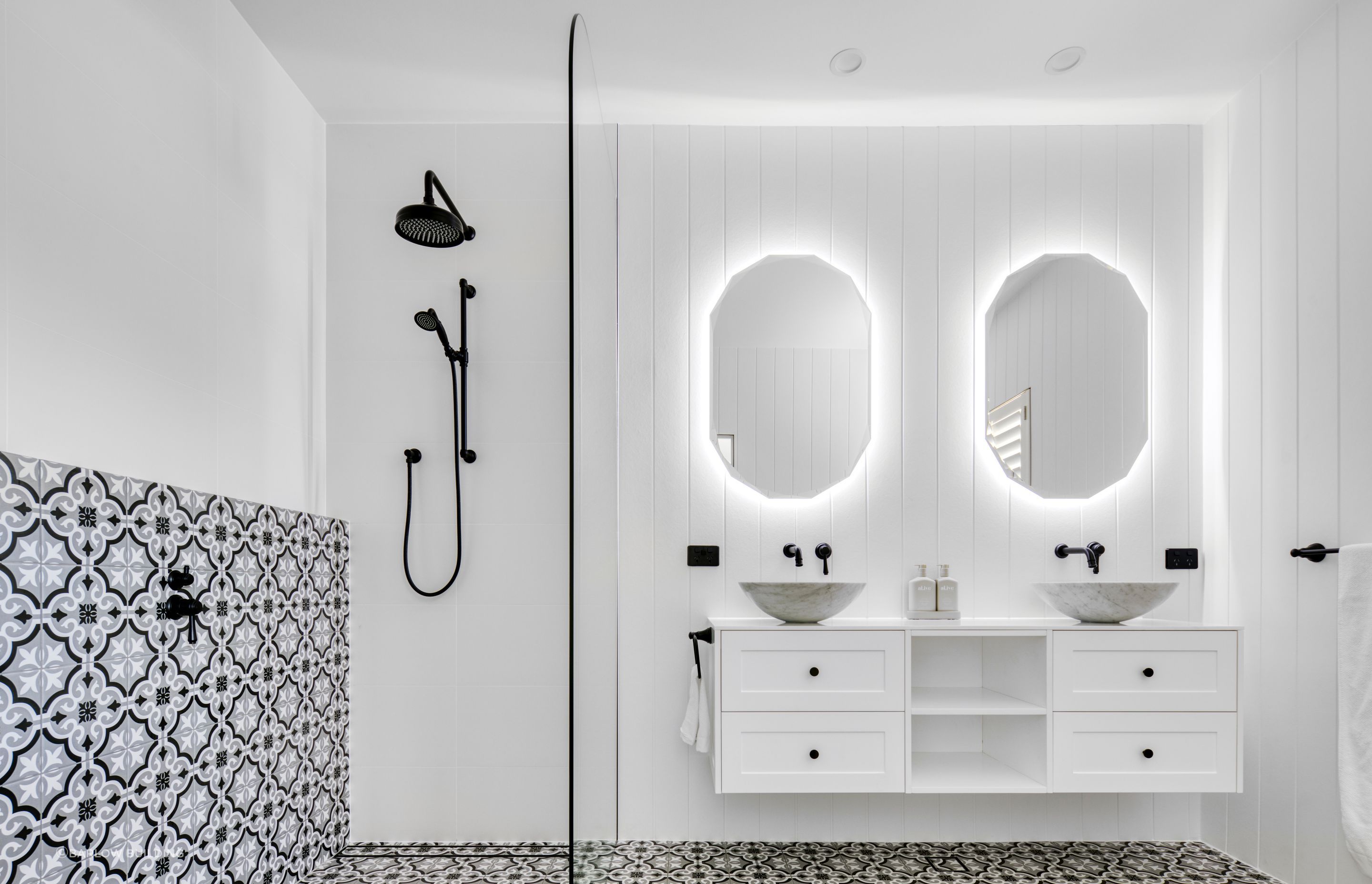 BarlowBathroomsH2-6.jpg