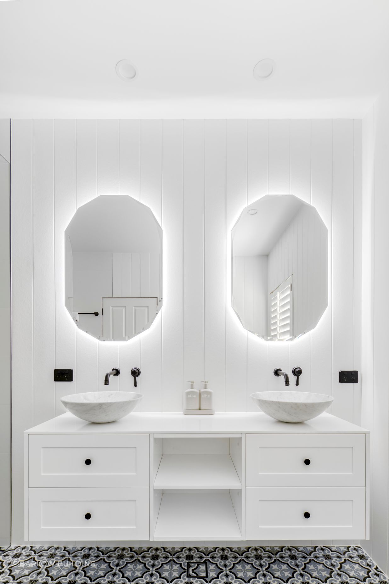 BarlowBathroomsH2-8.jpg
