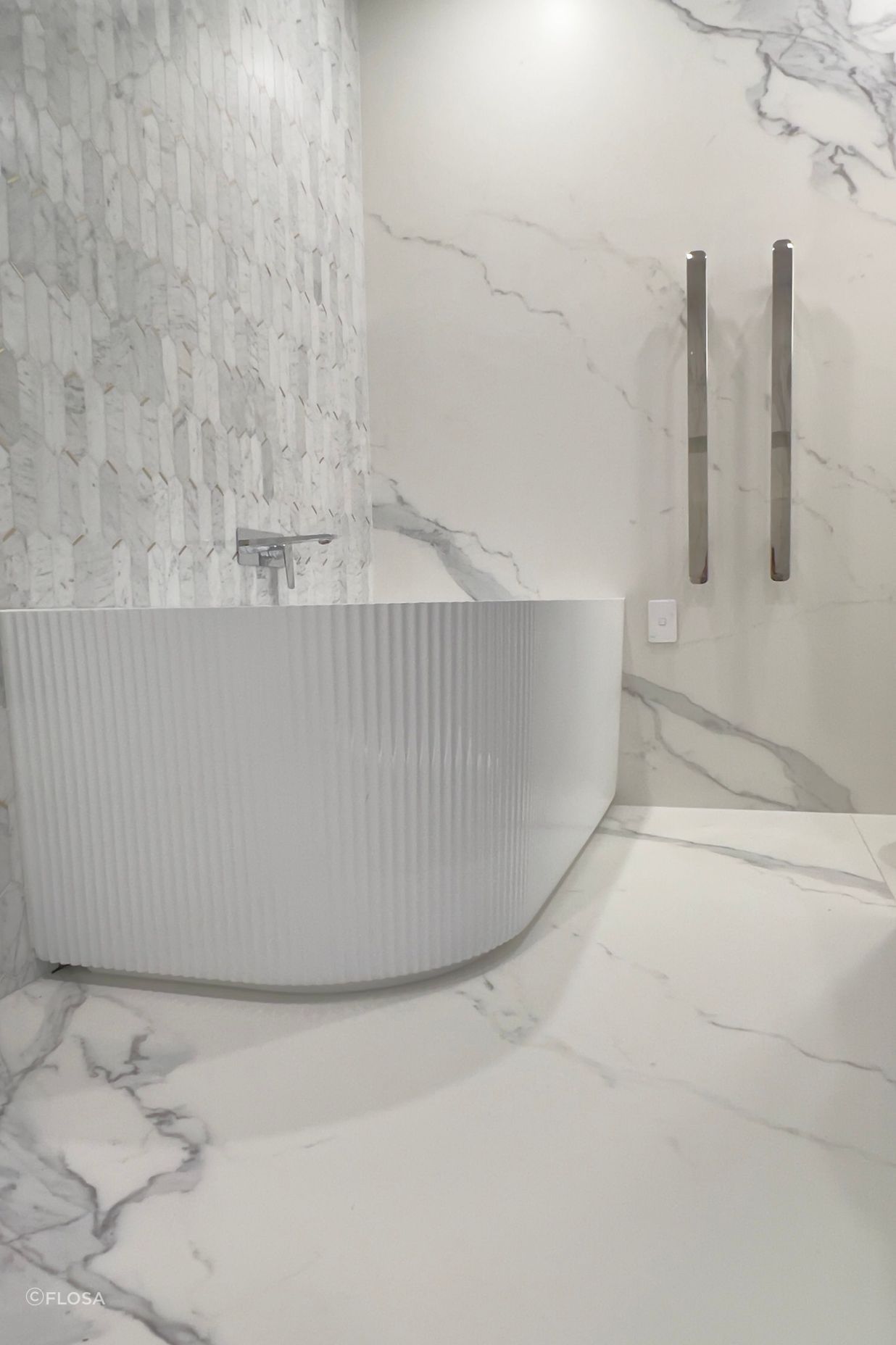 Bath-Wall.JPG