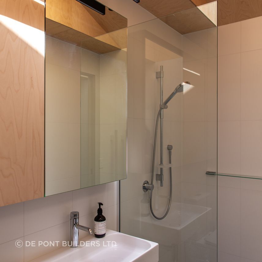 Bath1-v4.jpg
