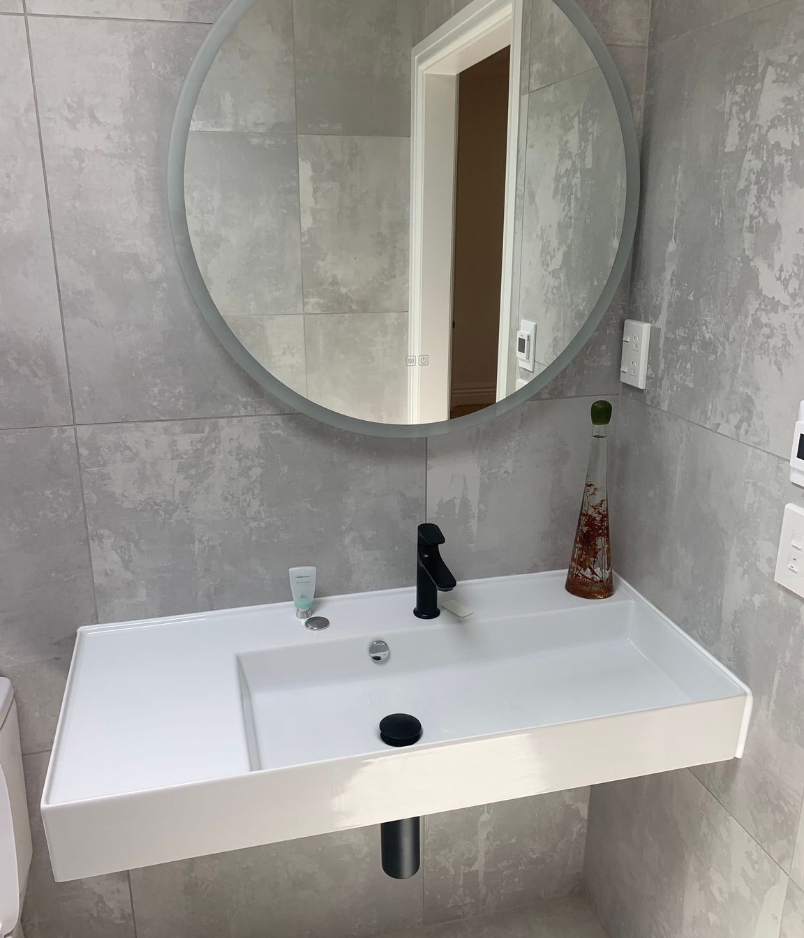 Bath11.jpg