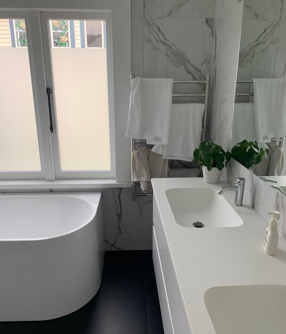 Bath17.jpg