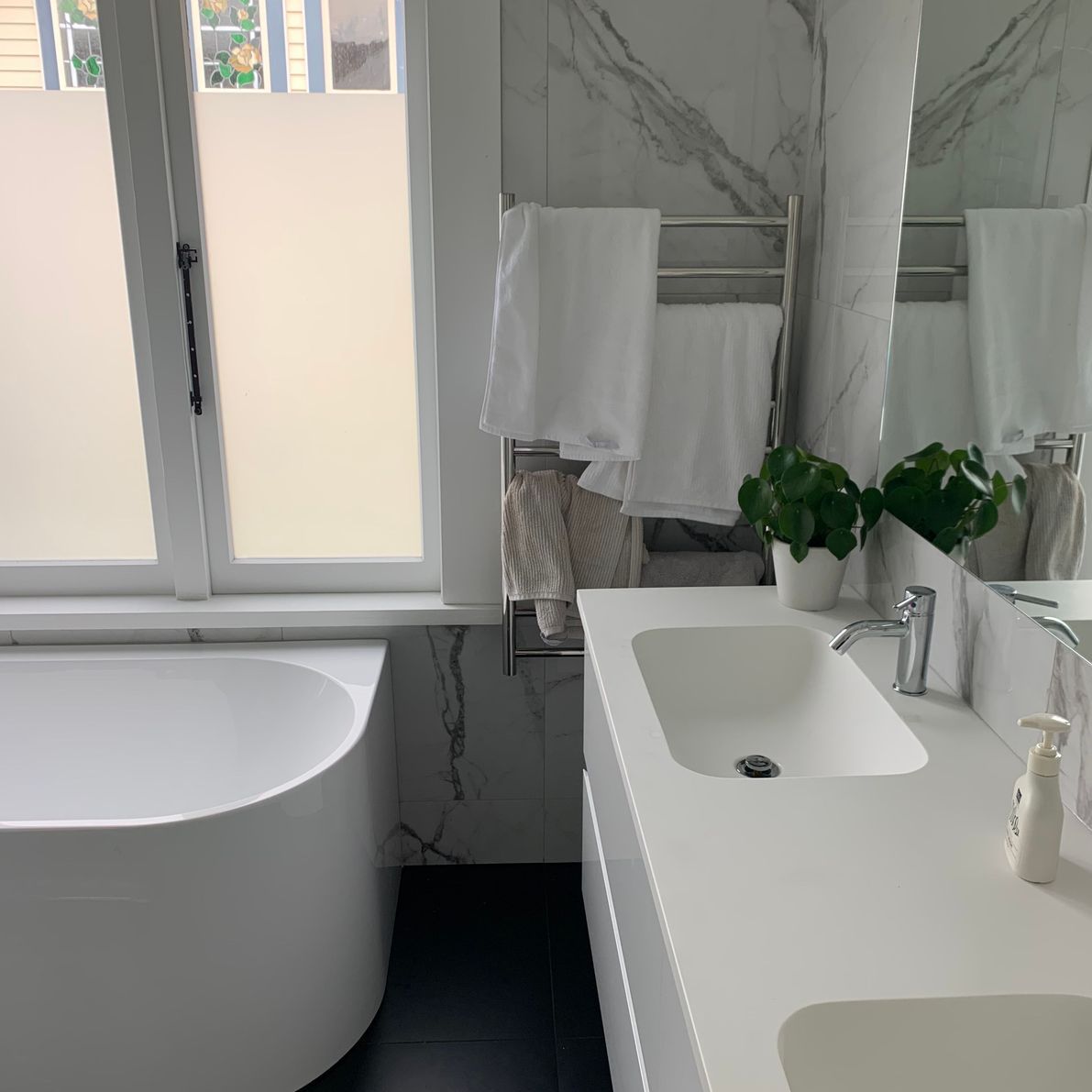 Bath17.jpg