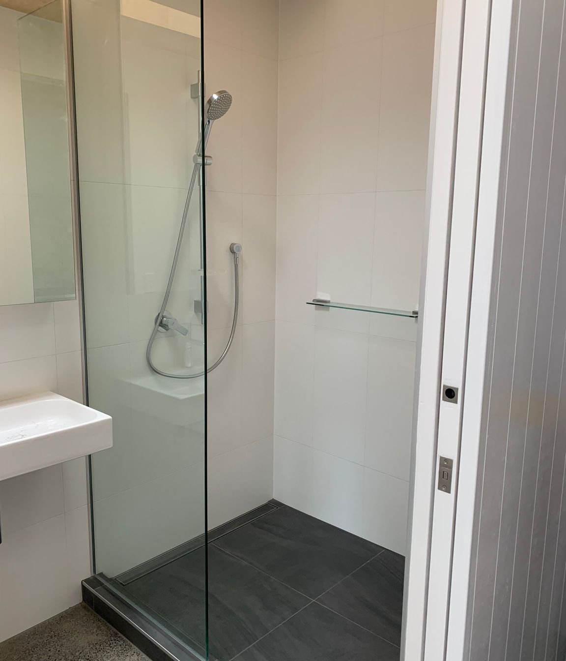Bath2-v7.jpg