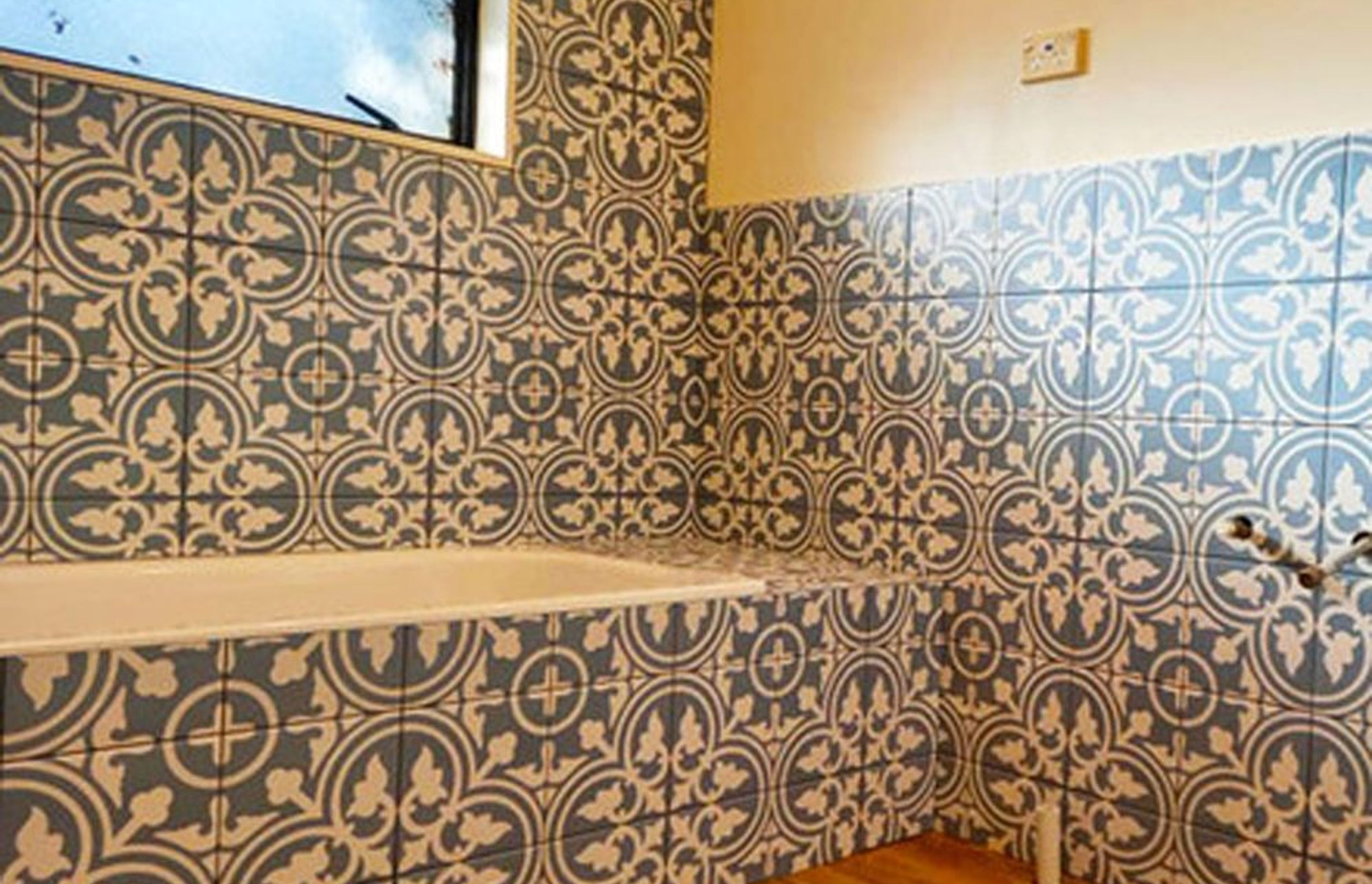 Bathroom-Tiling6.jpg