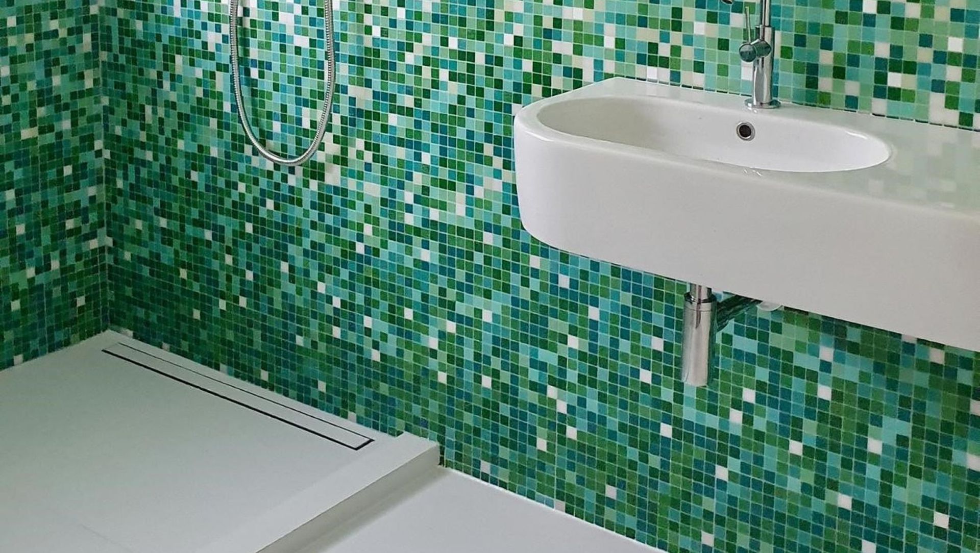 Bisazza mosaic shower-room in Christchurch banner