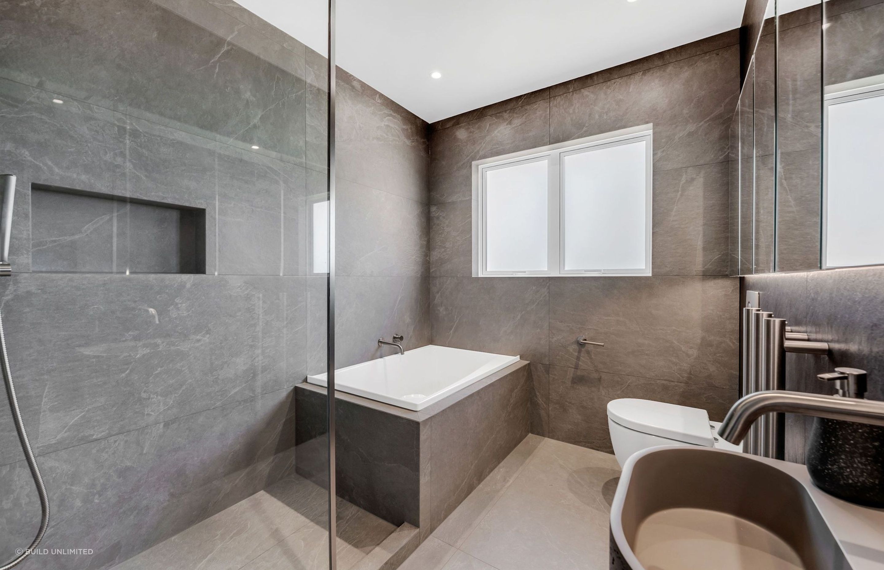 Buildunlimited-bathroom-8022.jpg