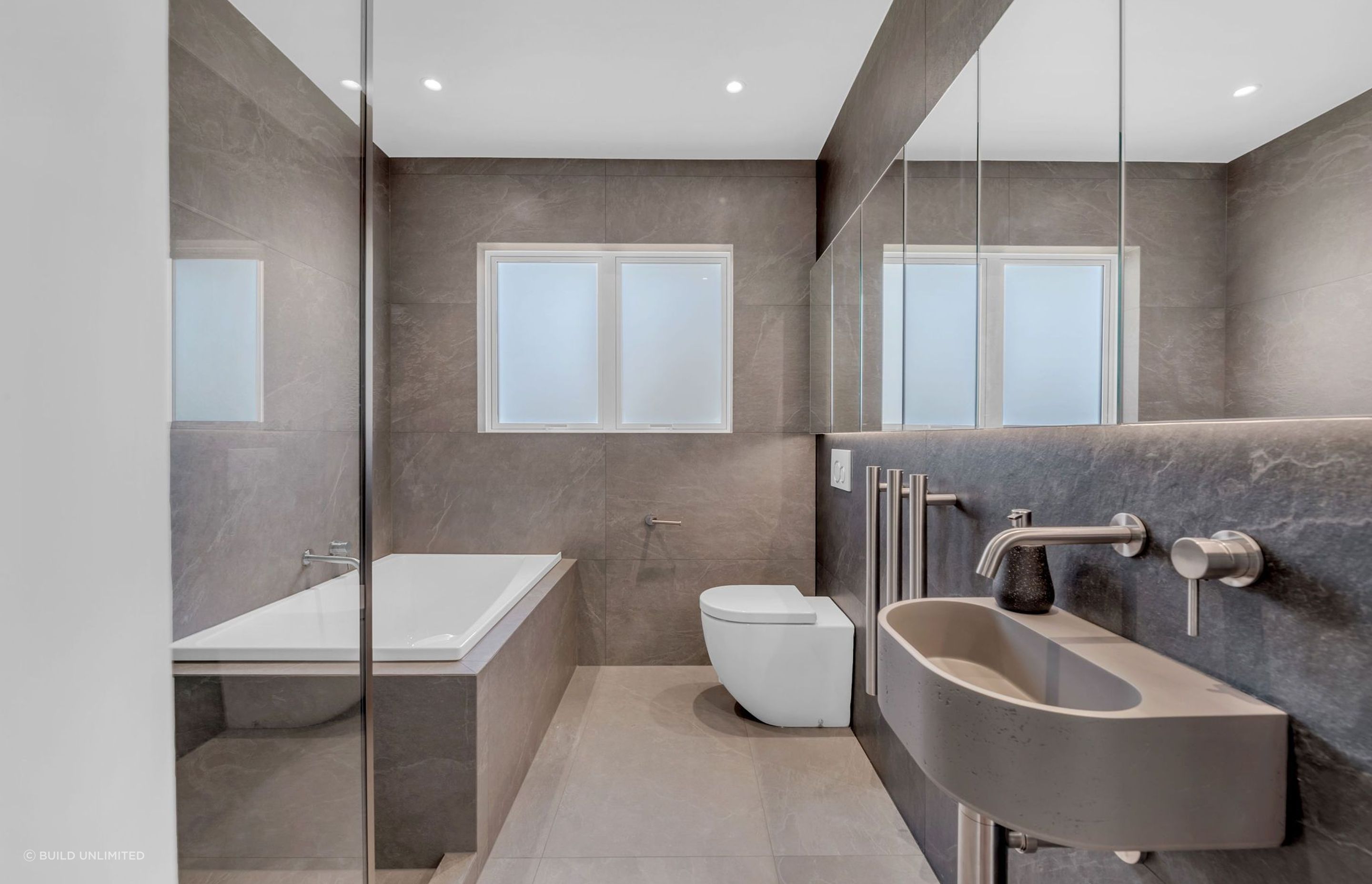 Buildunlimited-bathroom-8025-v2.jpg