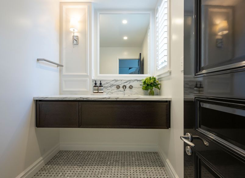 Victoria Avenue Residence