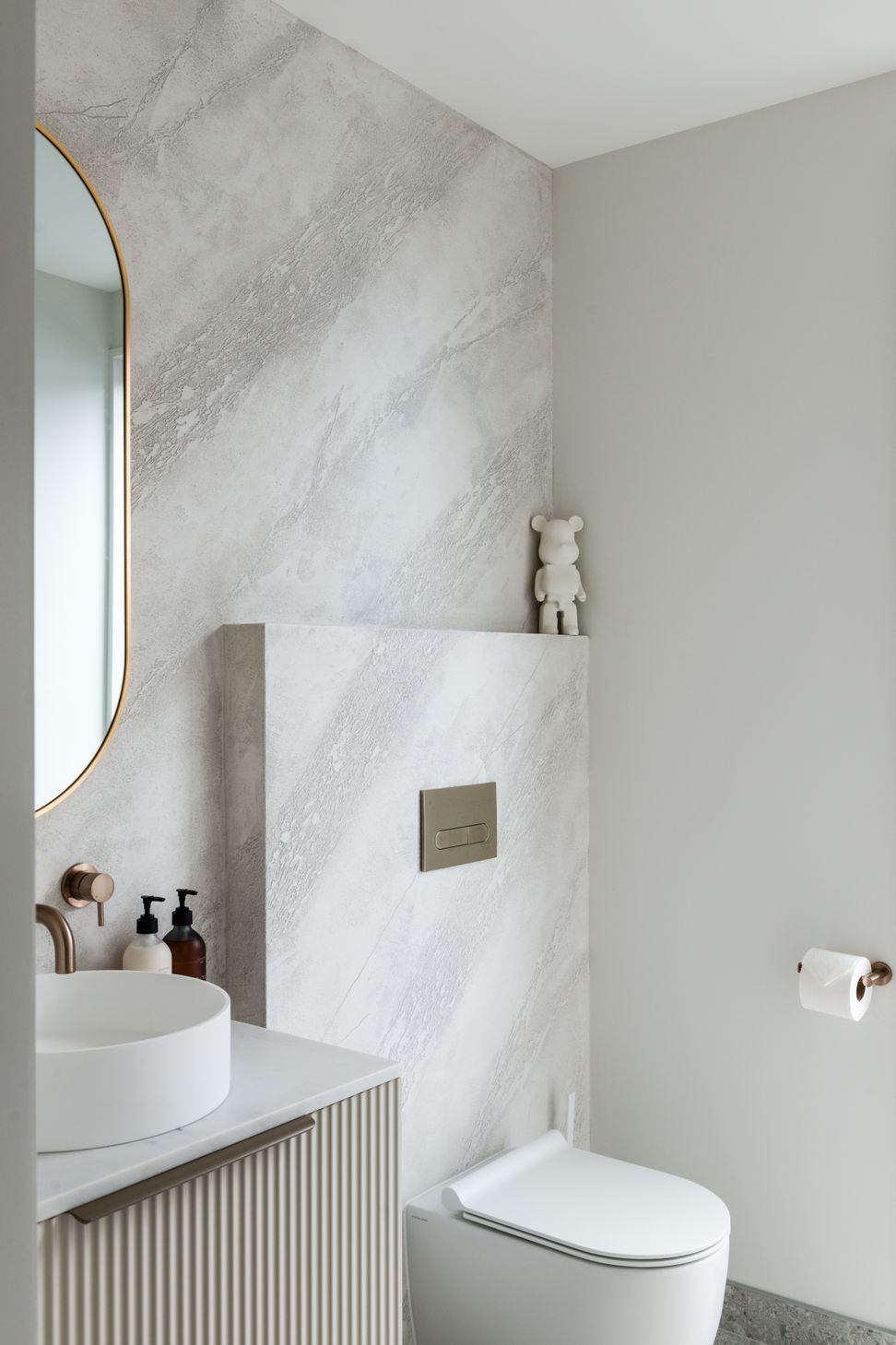 Oakbridge - Textured walls