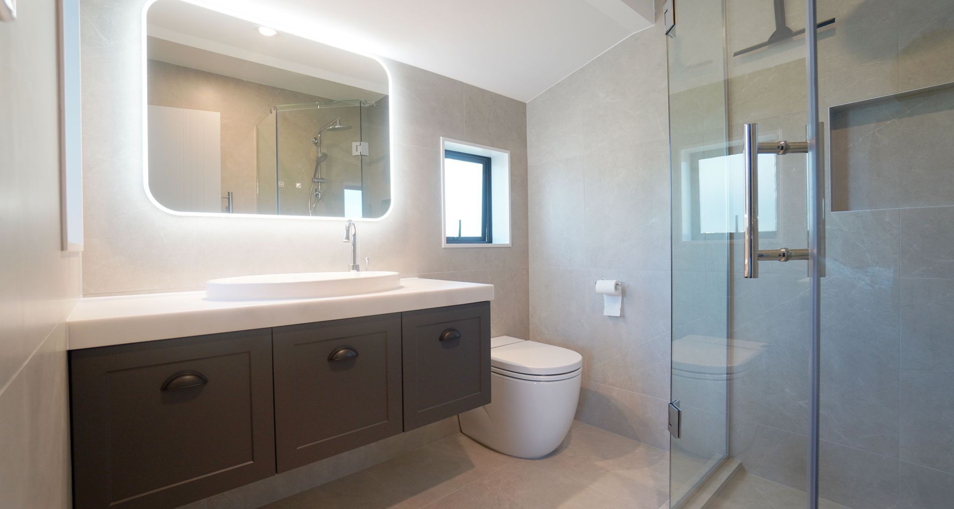4 Bathroom Renovated - Timeless Classic Modern Bathrooms. banner