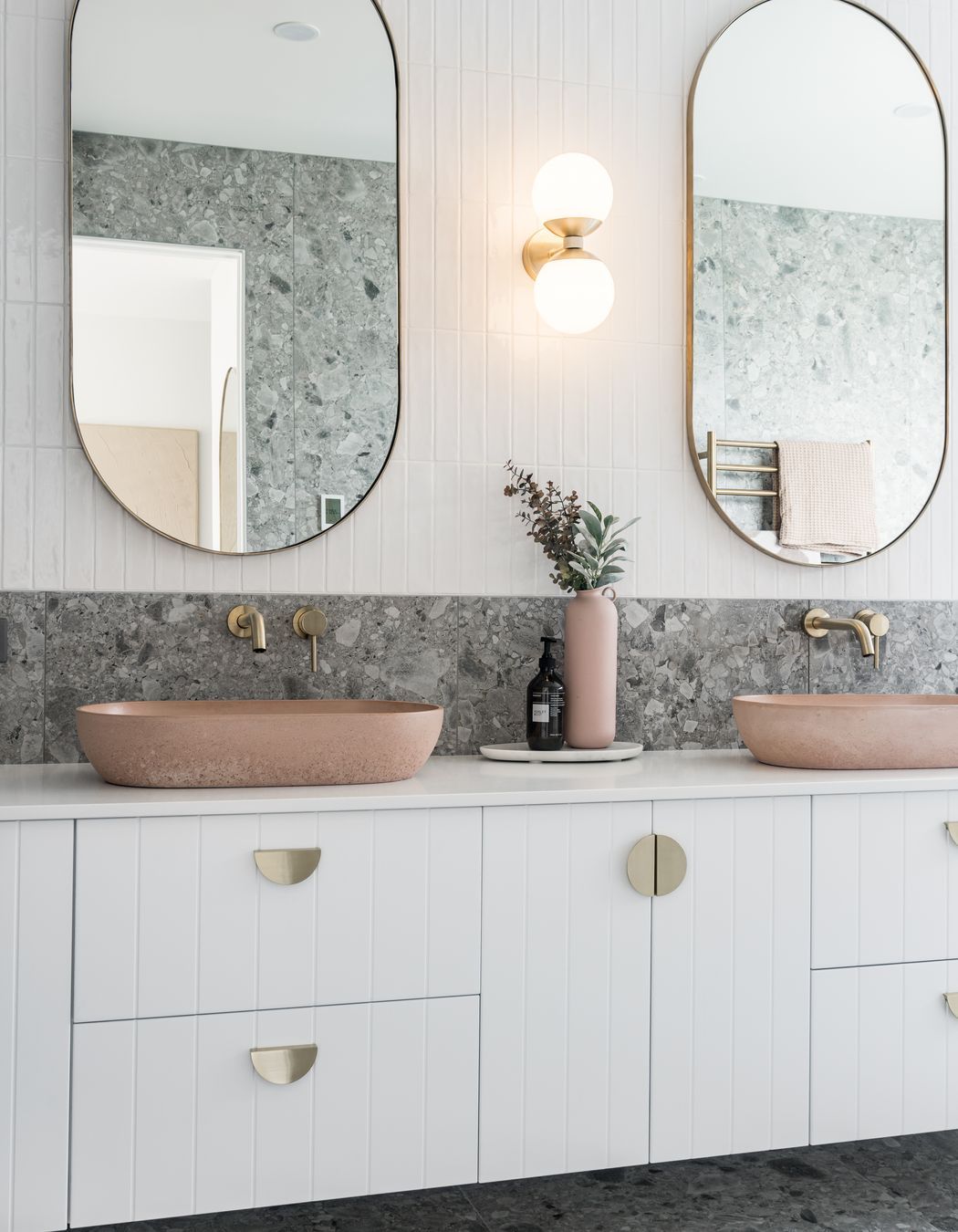 Kawhia profile in Dezigna White - Texture. Design by Hannah Farrant, White Wood Homes Cambridge.