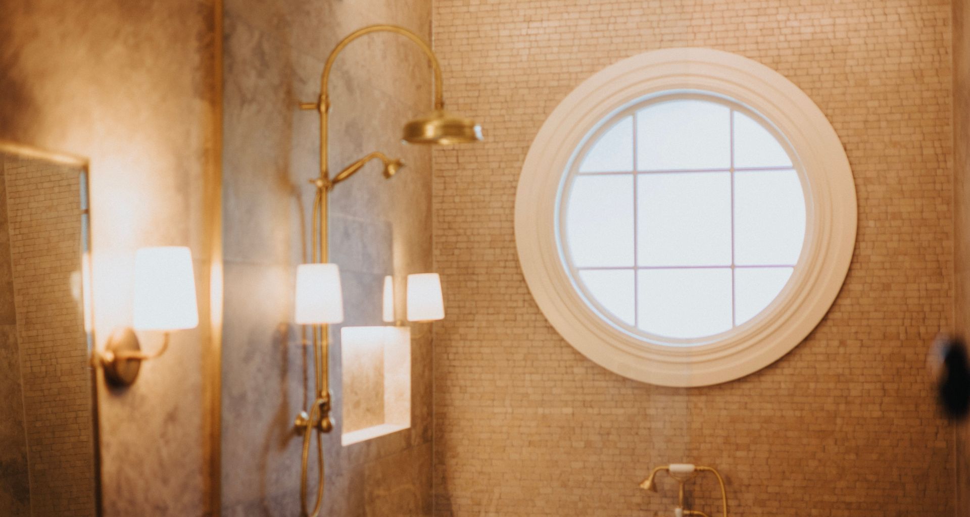 Round Bathroom Window banner