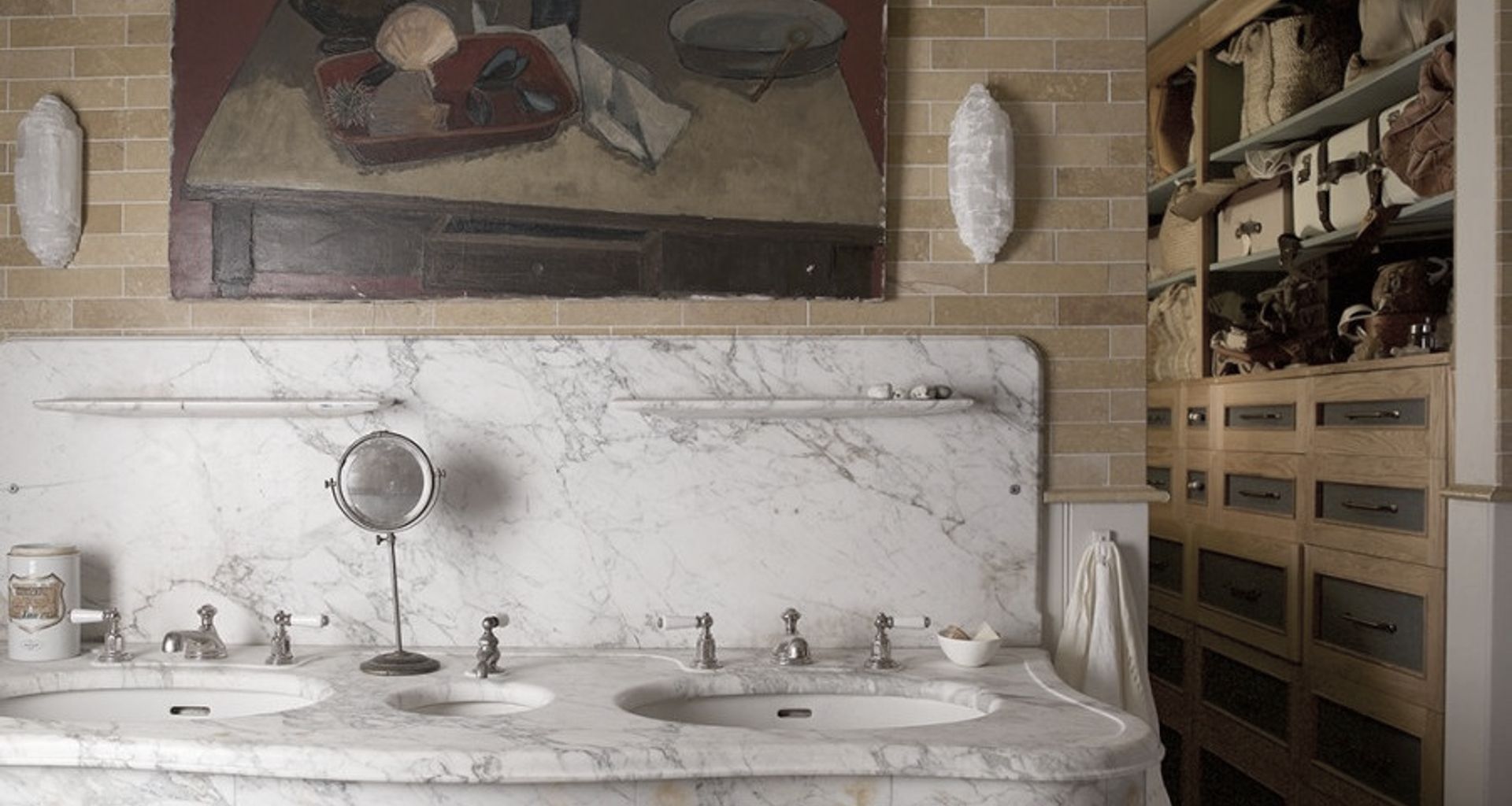 Sibella Court Bundeena Bathroom banner