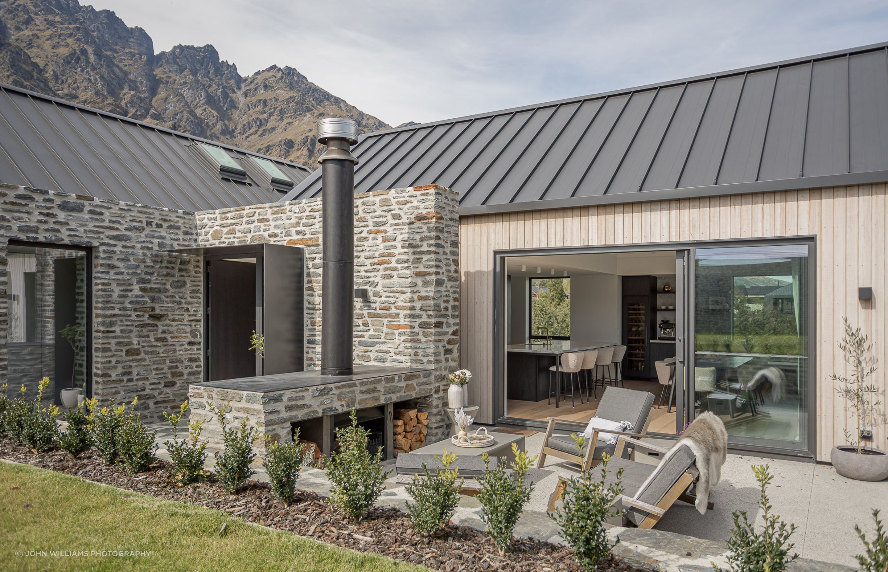 FergusonMcKellarExteriorCourtyardLandscape-3.jpg
