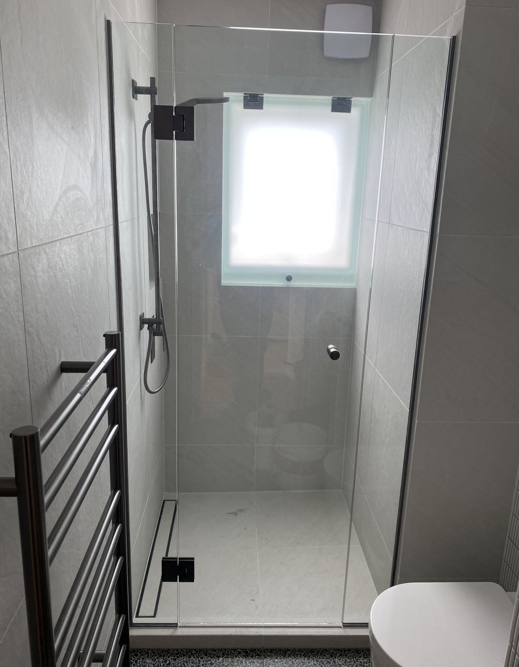Frameless Glass Showers