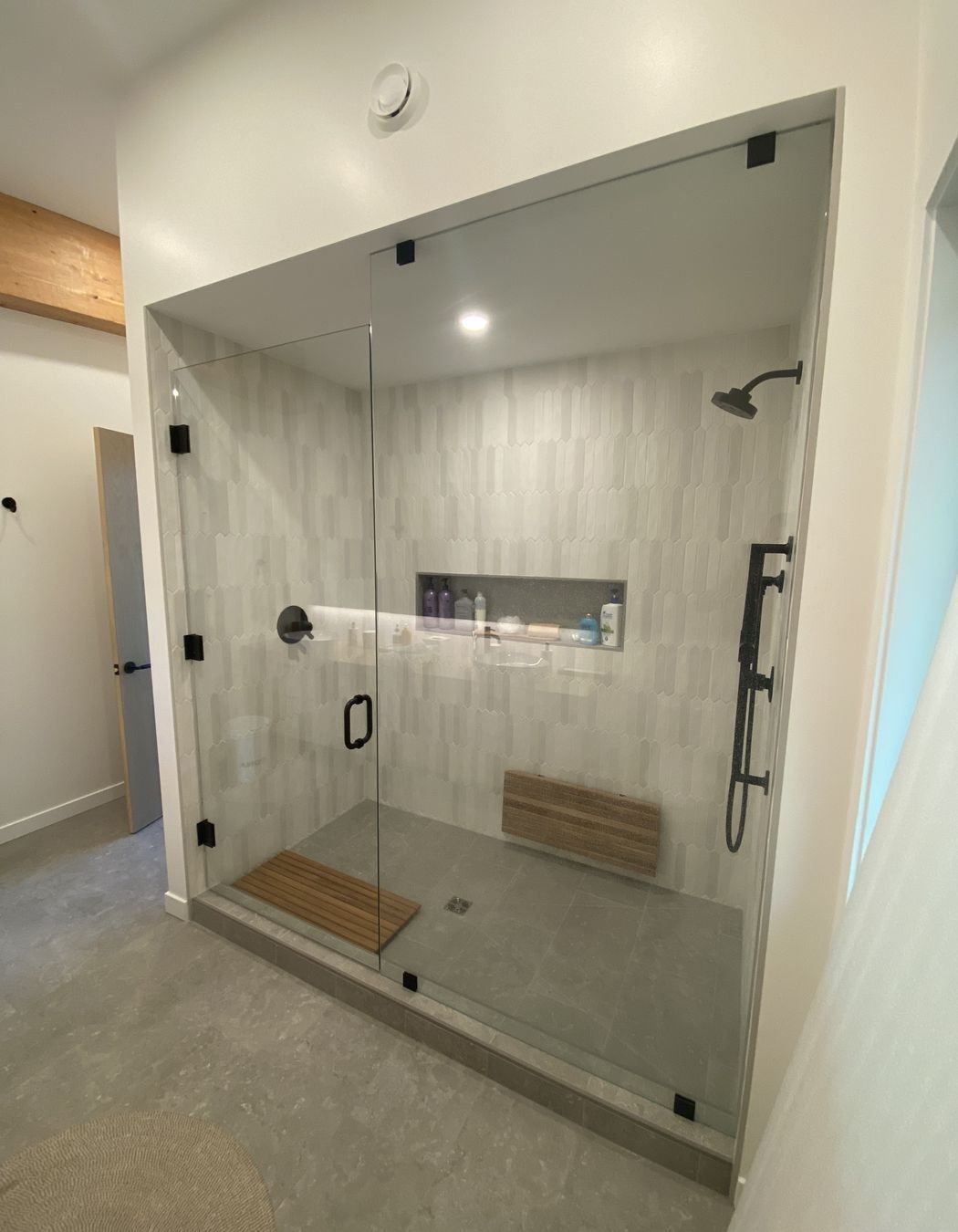 Frameless Glass Showers