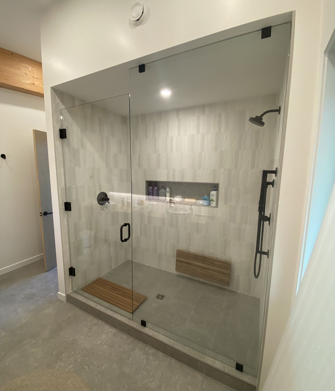 Frameless Glass Showers