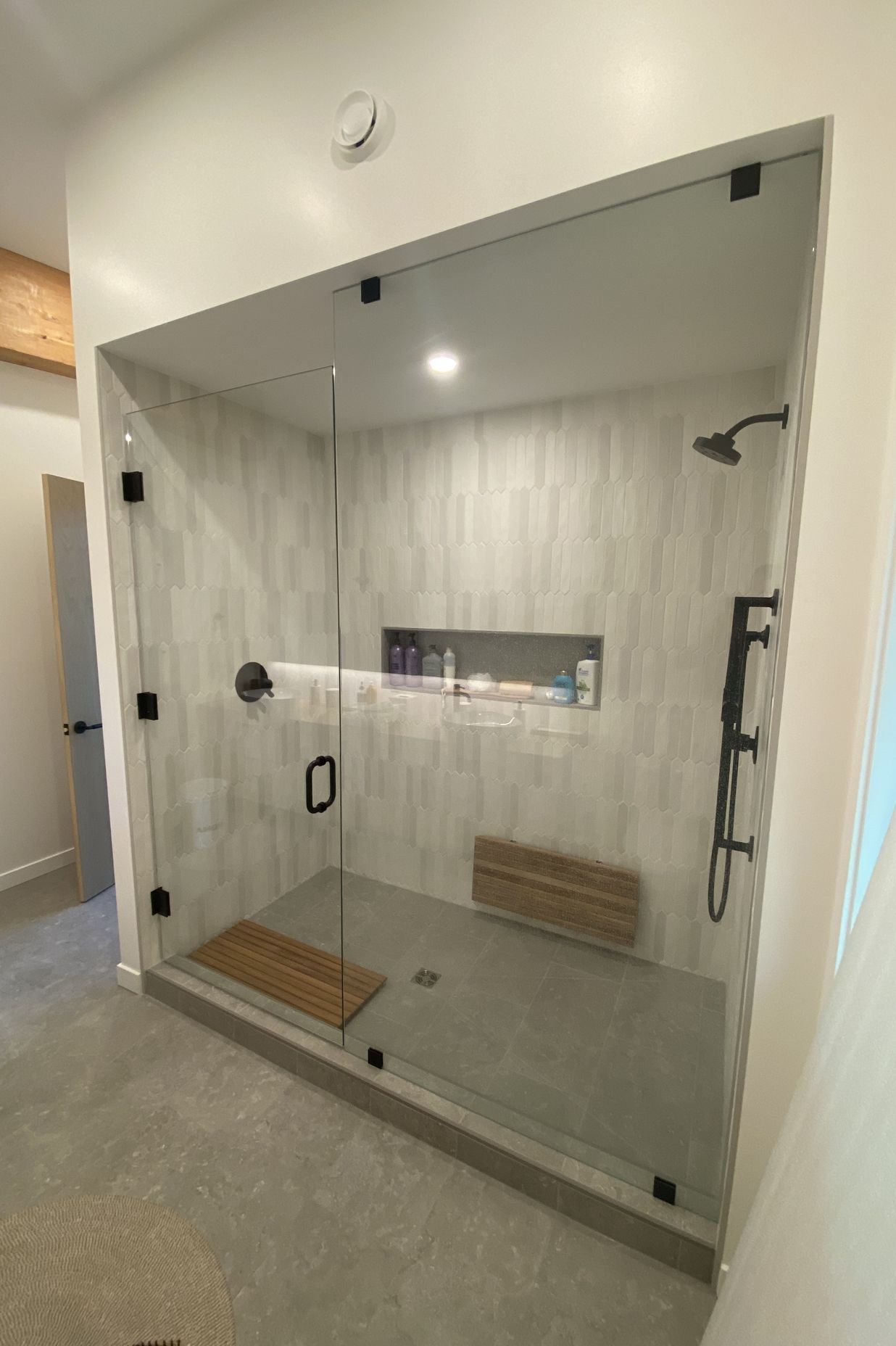 Frameless Glass Showers