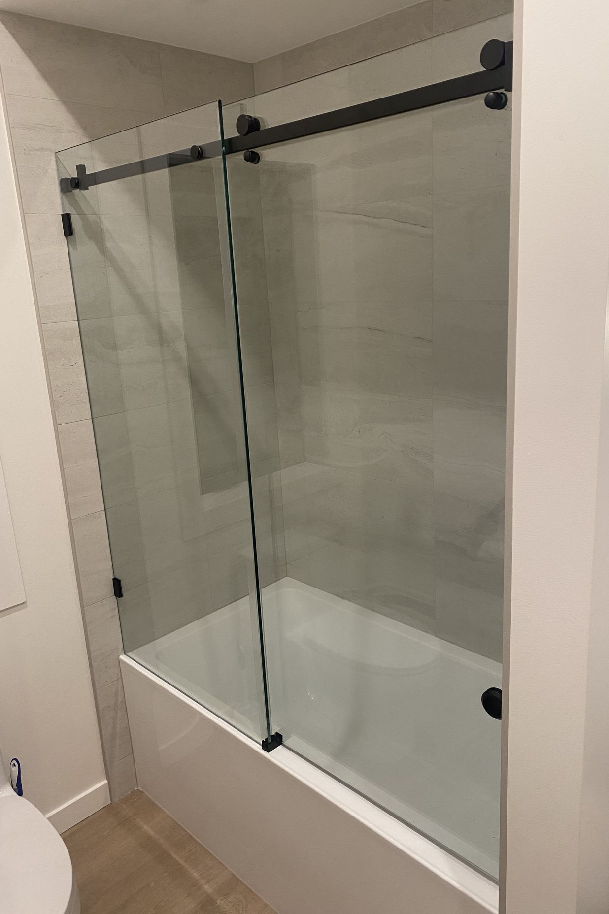 Frameless Glass Showers