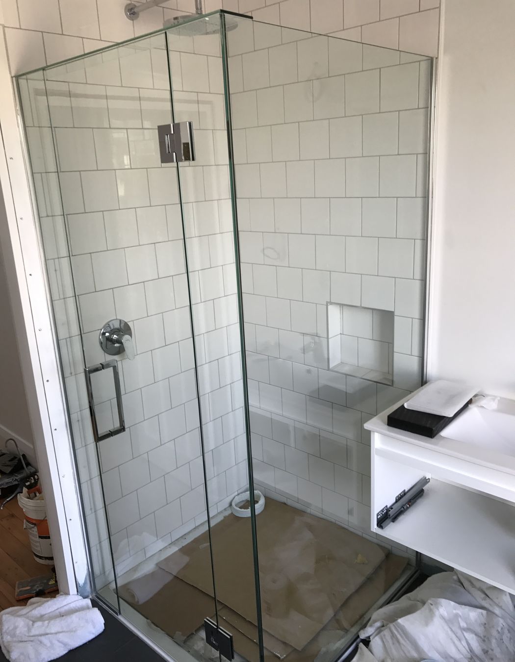 Frameless Glass Showers