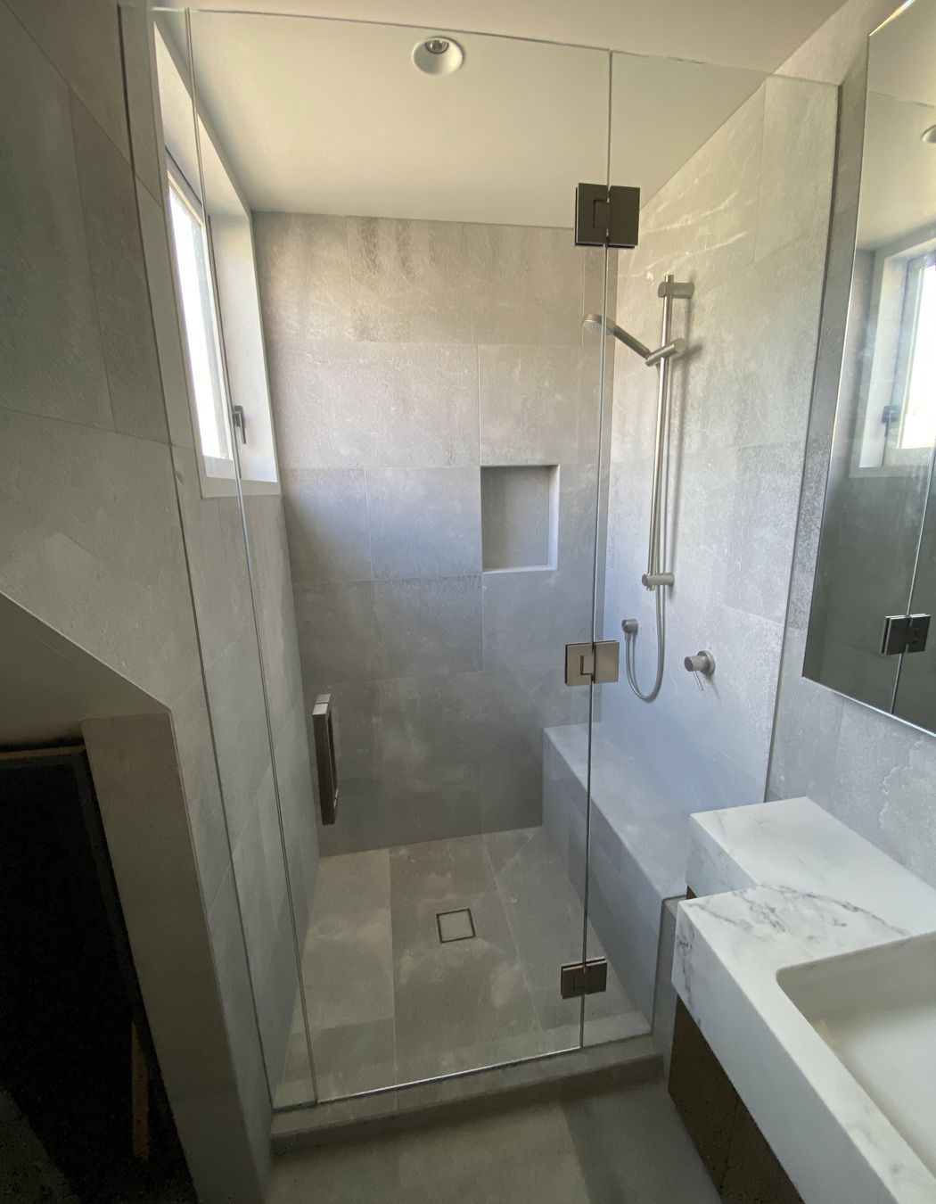 Frameless Glass Showers