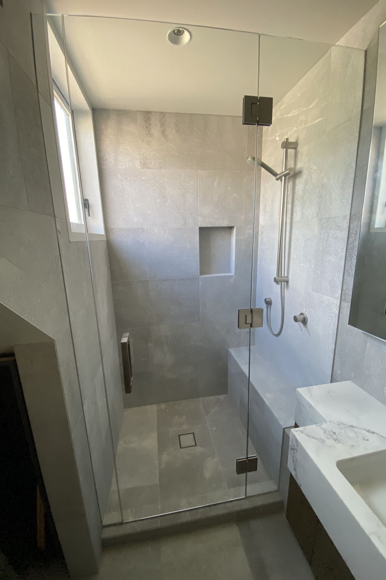 Frameless Glass Showers