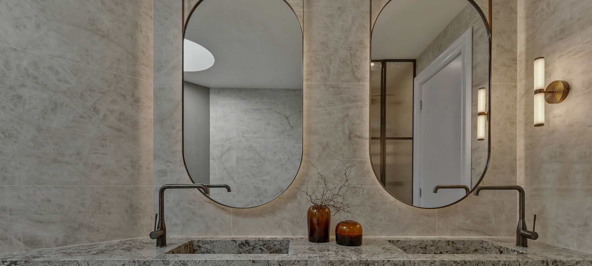 Parkview Penthouse | Ensuite banner