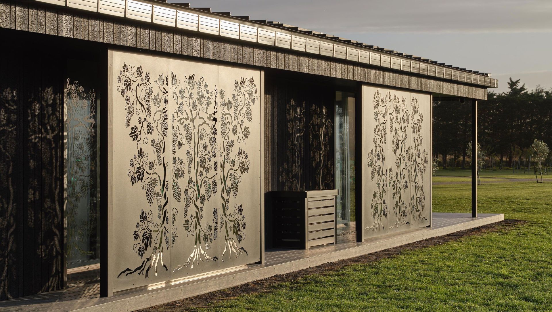 Powder Coated Aluminium Laser Cut Privacy Screens banner