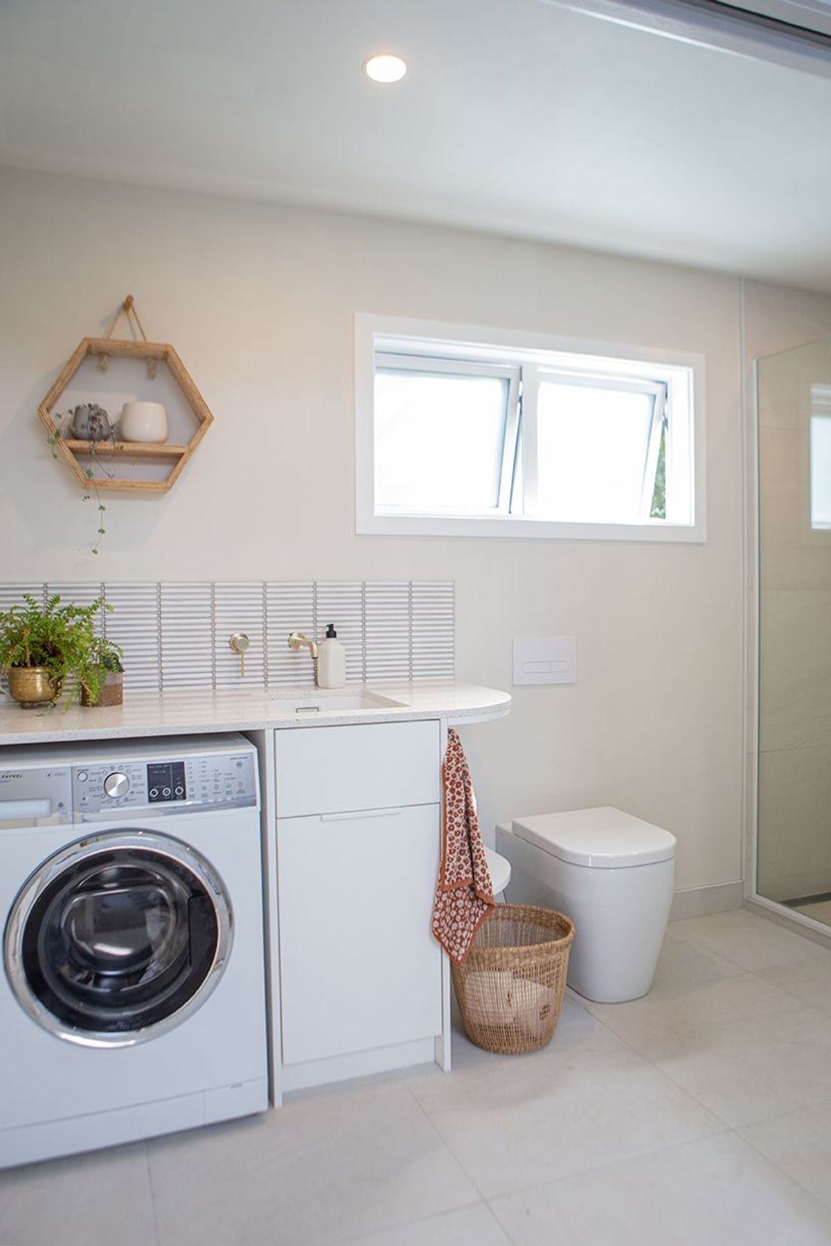 Openable windows were incorporated into the extension for additional ventilation.