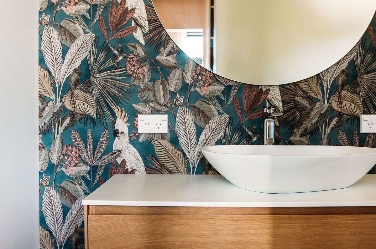Wallpaper and Tiled Bathroom Design
