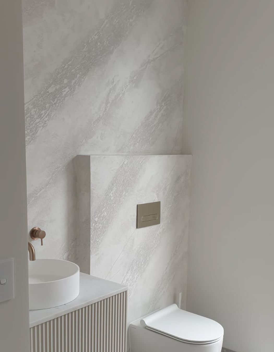 Oakbridge - Textured walls