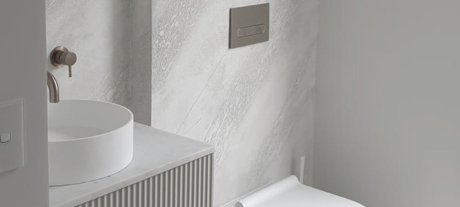 Bespoke Luxury in Oakbridge - Custom Colour Polished Plaster banner