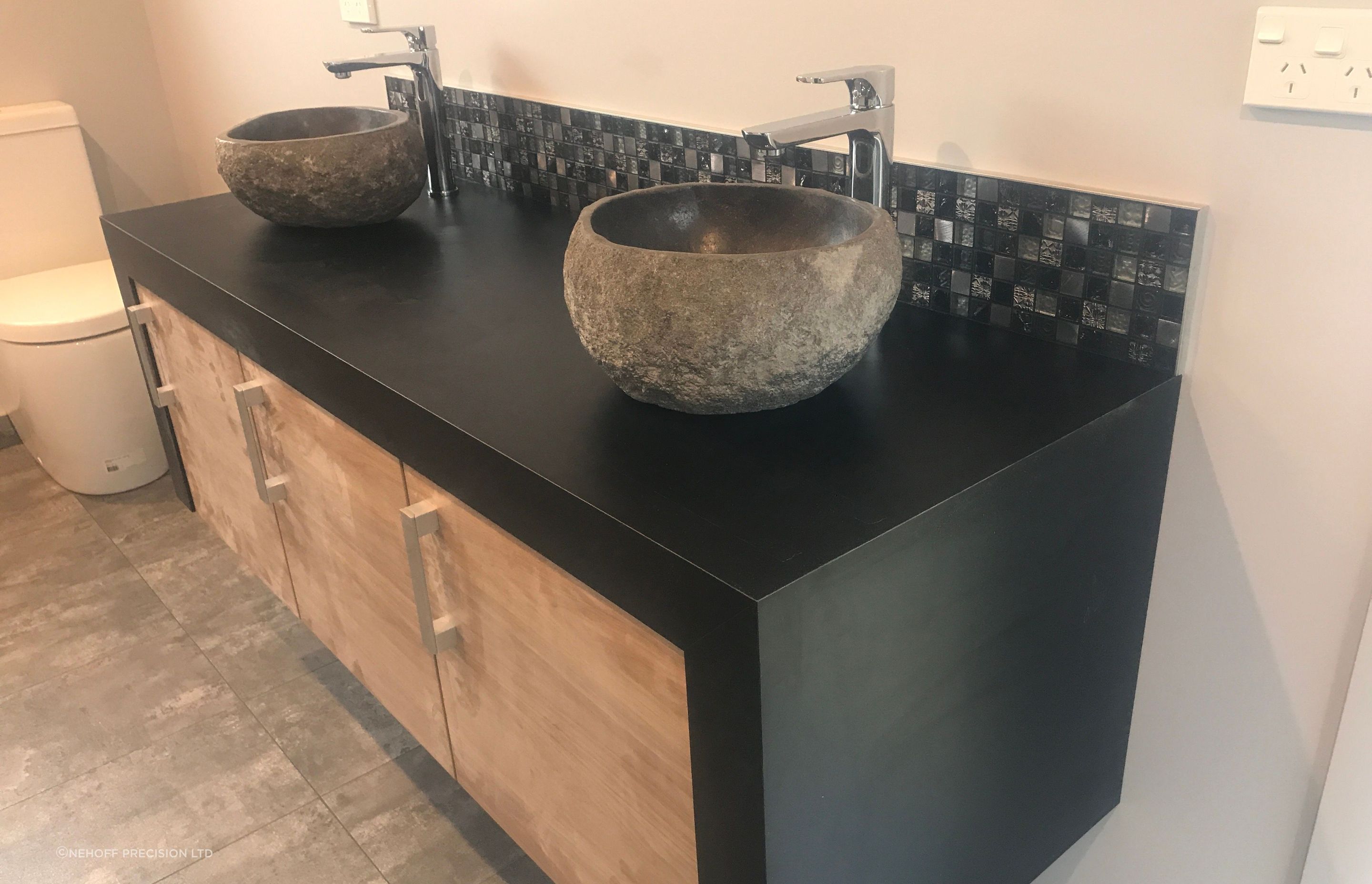 Vanity splashback