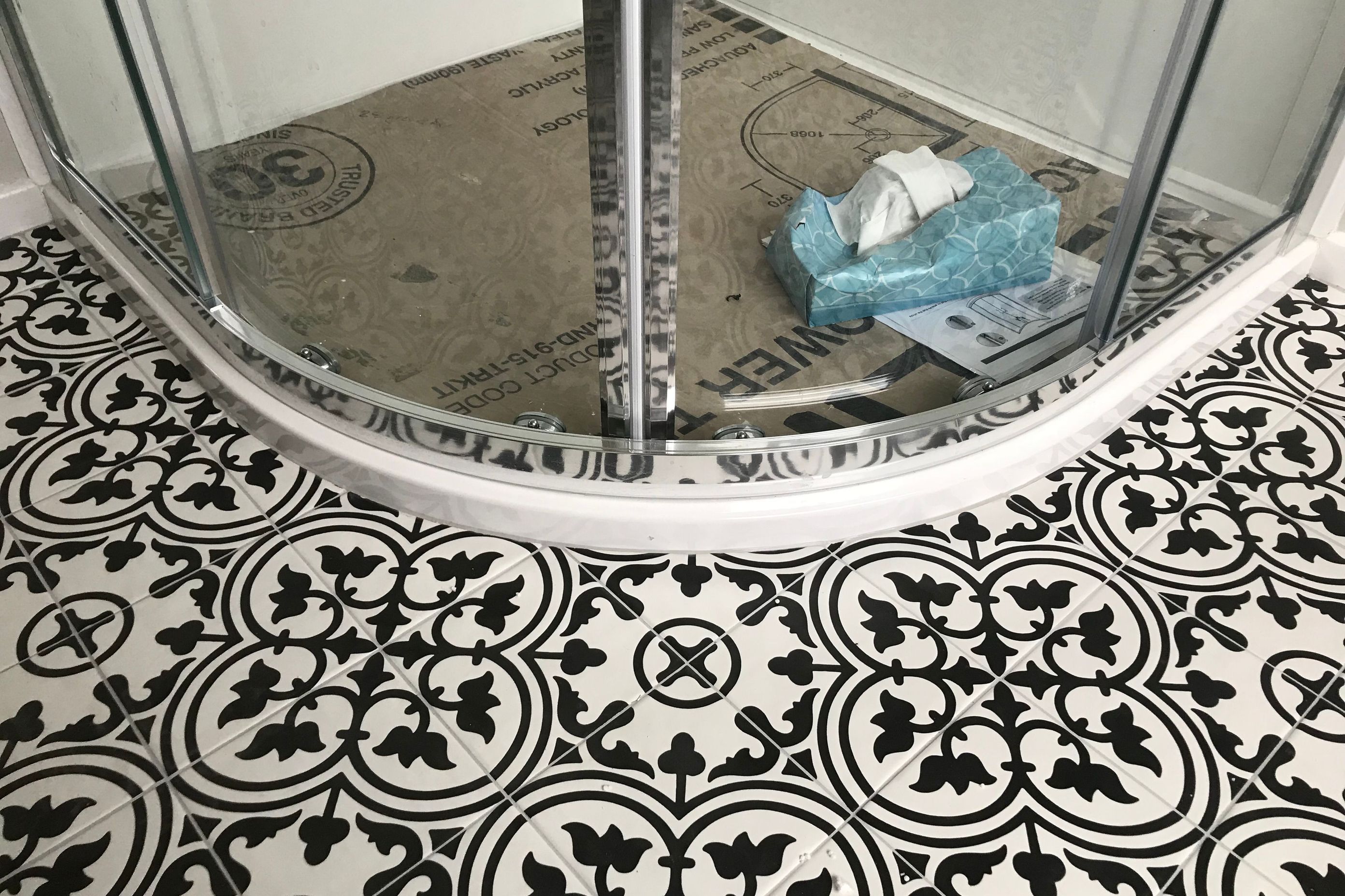Tiling around shower curve