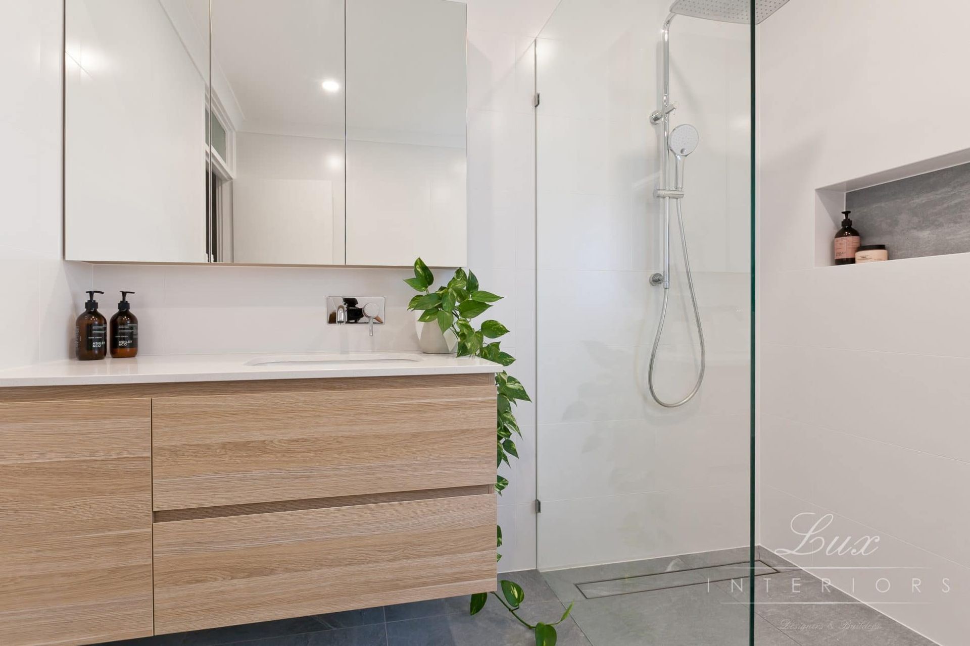 Sorrento – Myrtle Ave