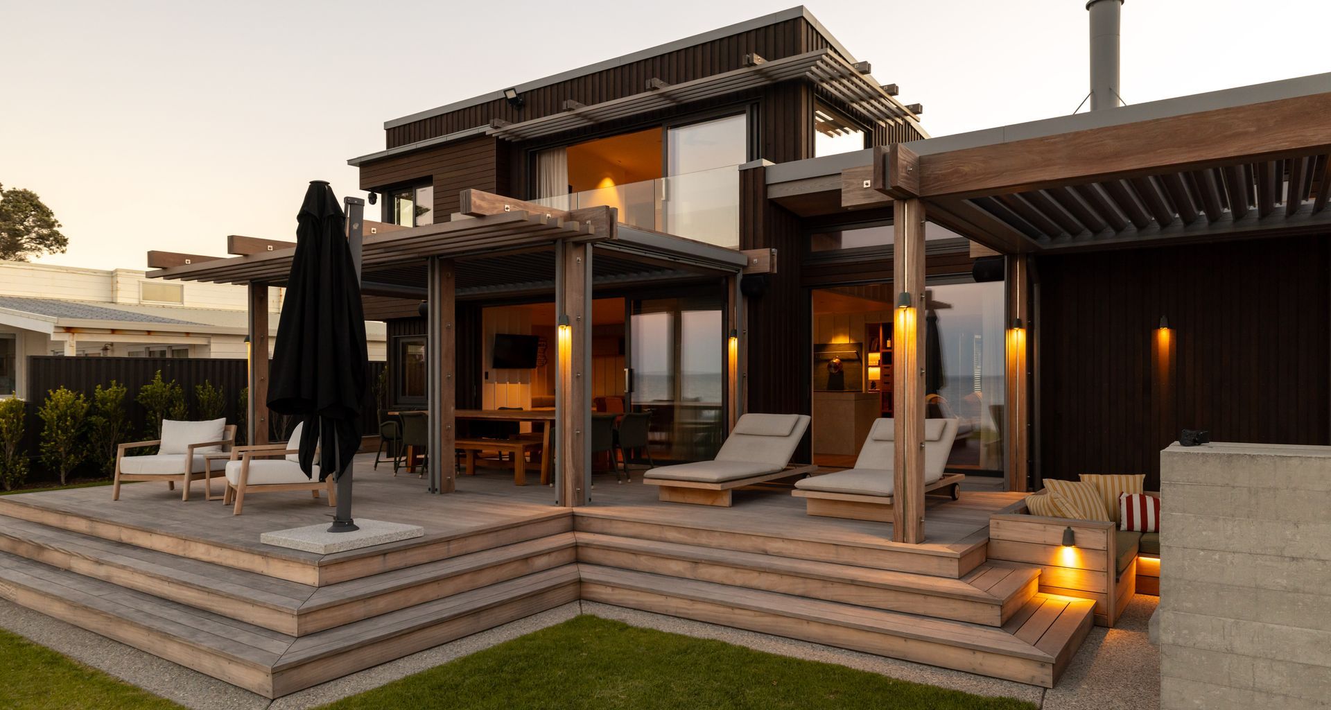 Thorne Group - The Dunes banner