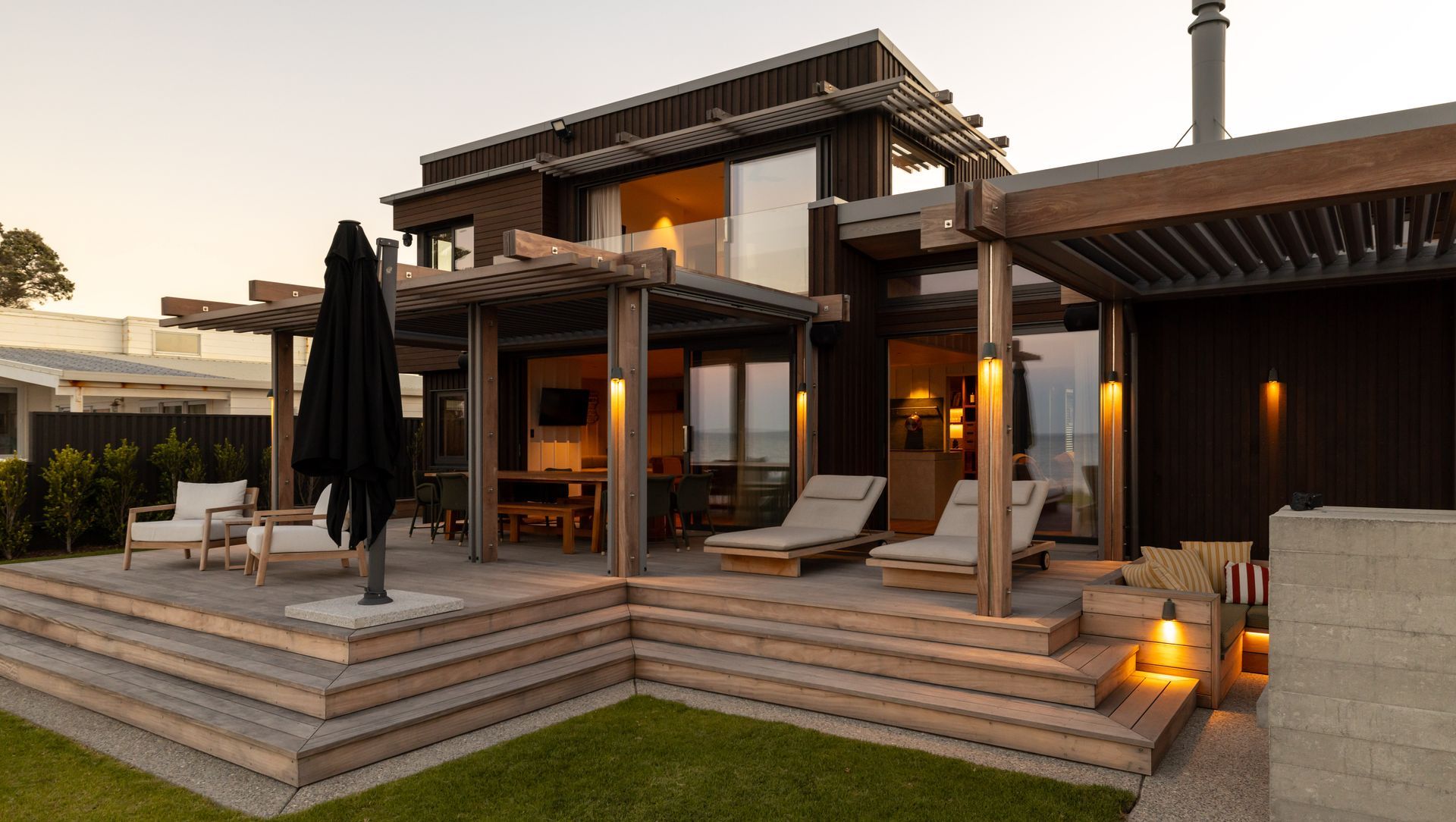 Thorne Group - The Dunes banner