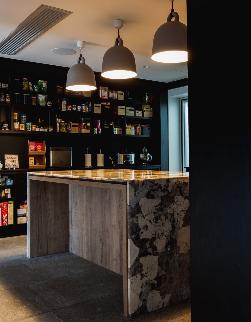 Mount View - Interiors