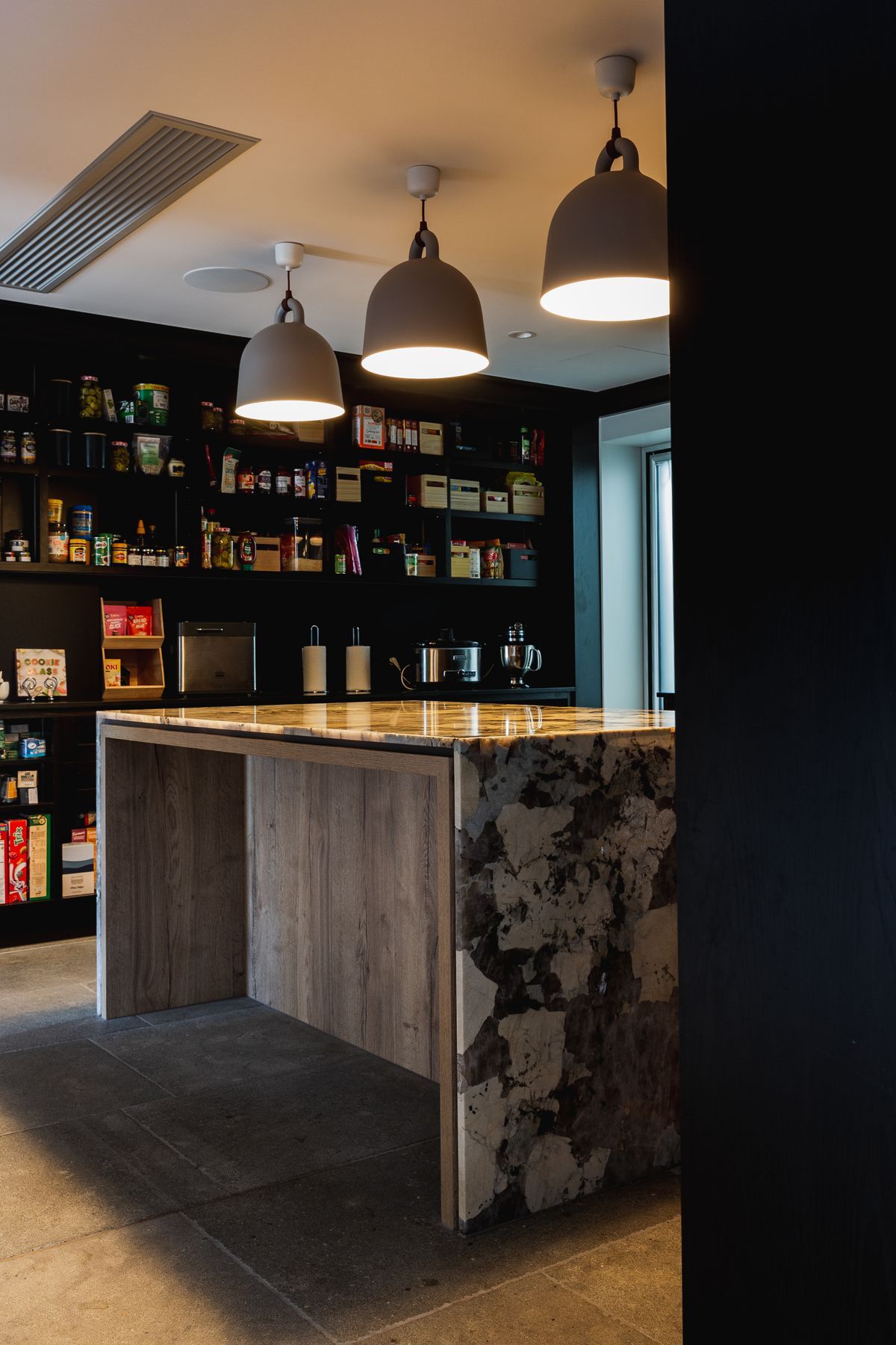 Mount View - Interiors