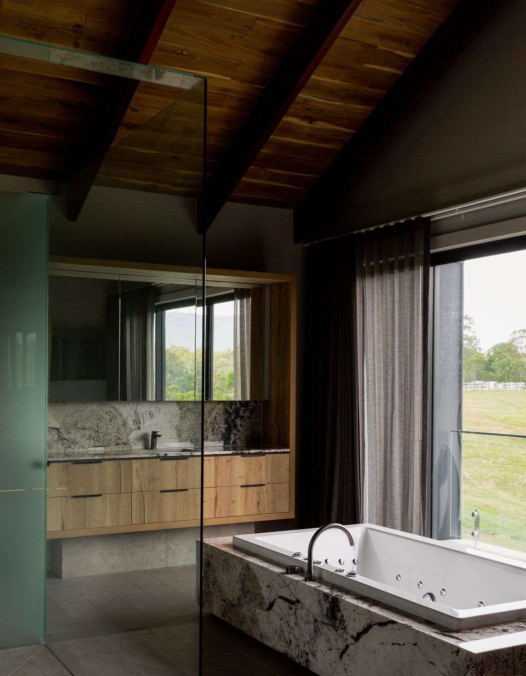 Mount View - Interiors