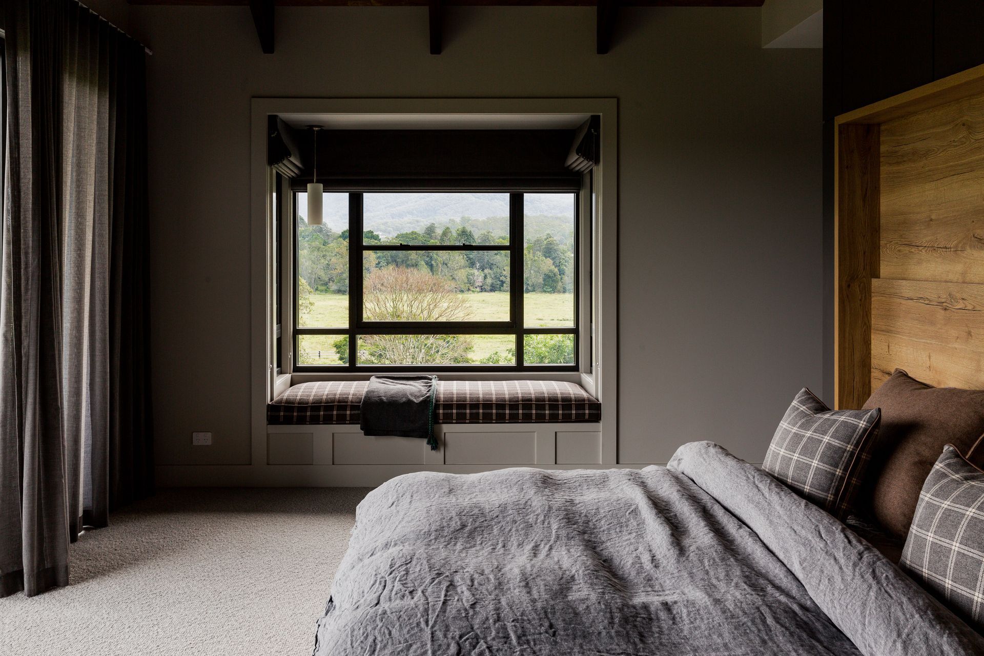 Mount View - Interiors