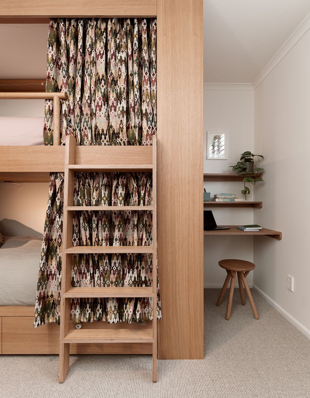 Kanat-StudioRukutaiGirls-Bedroom-2.jpg