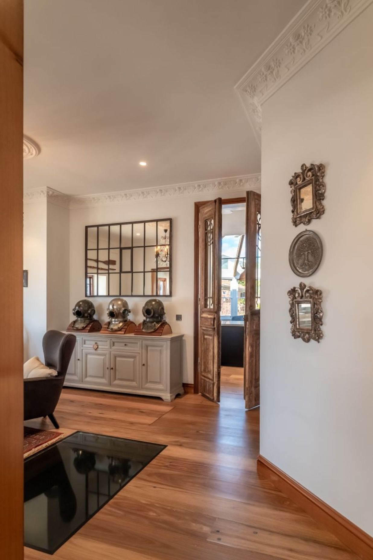Karanda-Interiors-Via-Mare-Cronulla-11.jpg