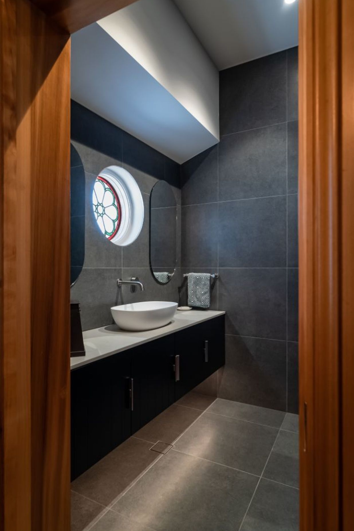 Karanda-Interiors-Via-Mare-Cronulla-13.jpg