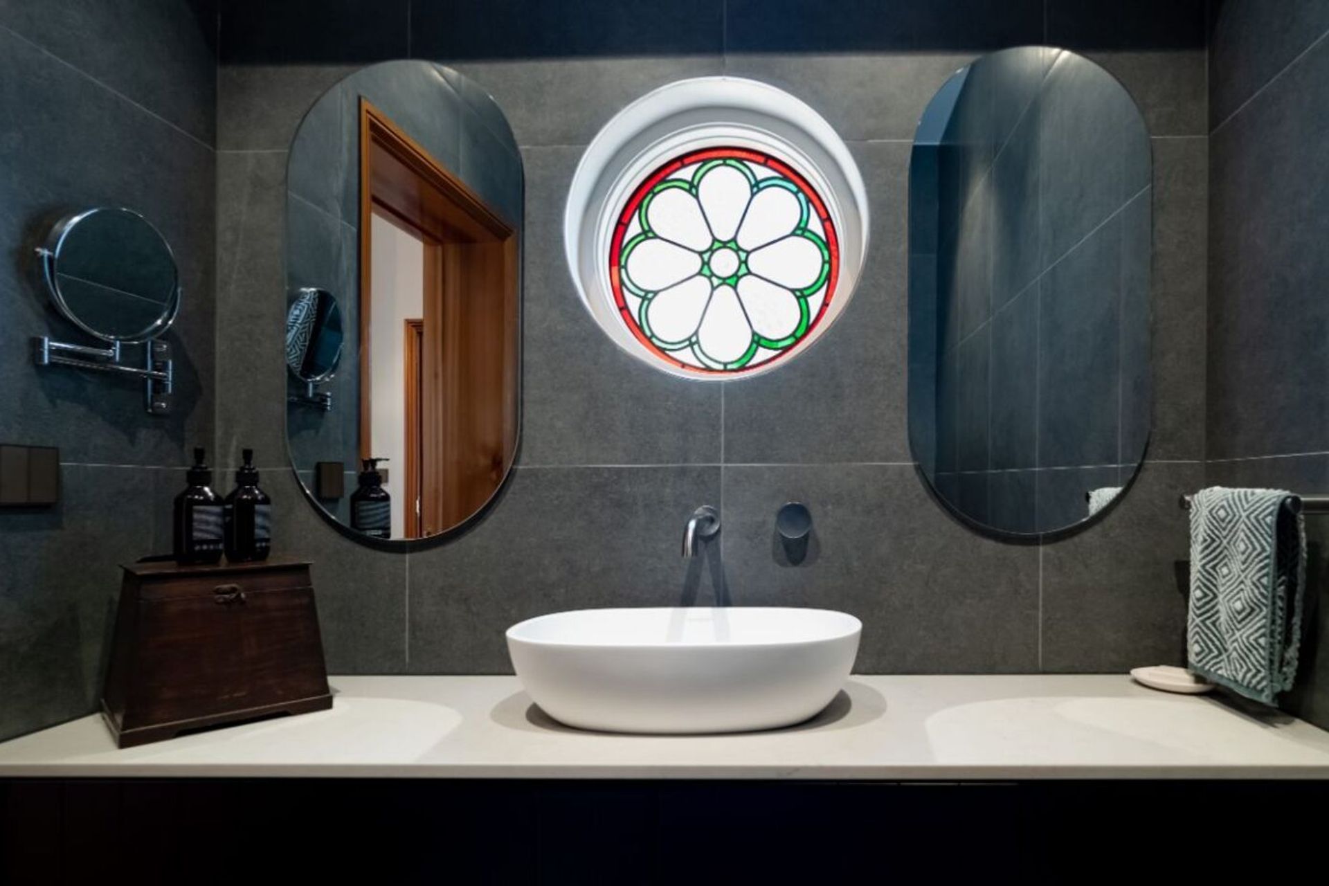 Karanda-Interiors-Via-Mare-Cronulla-15.jpg