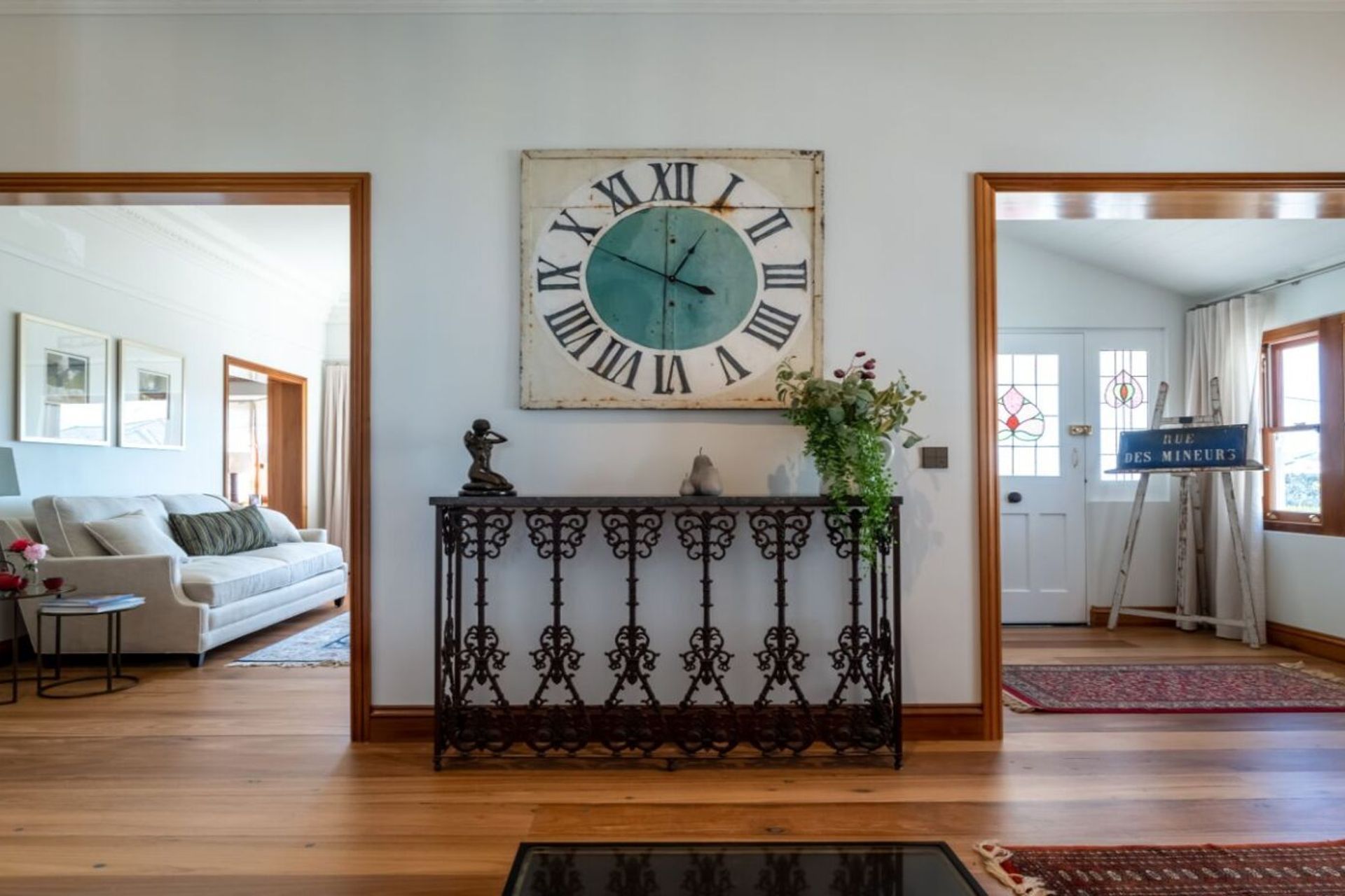 Karanda-Interiors-Via-Mare-Cronulla-18.jpg