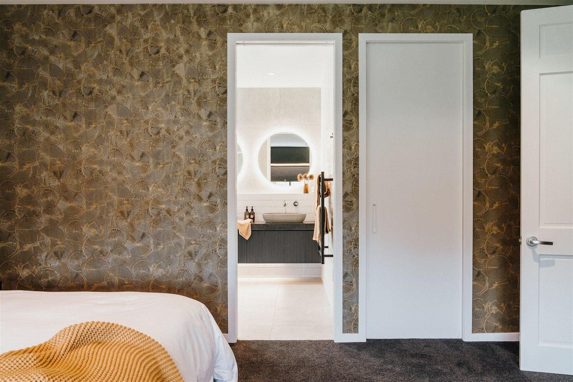 Modern + Textured Ensuite